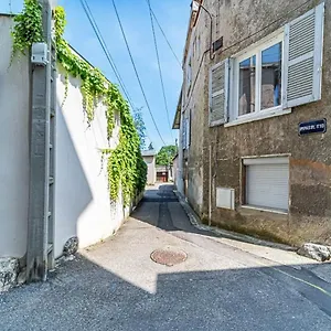 Cozy Near Lyon Appartement